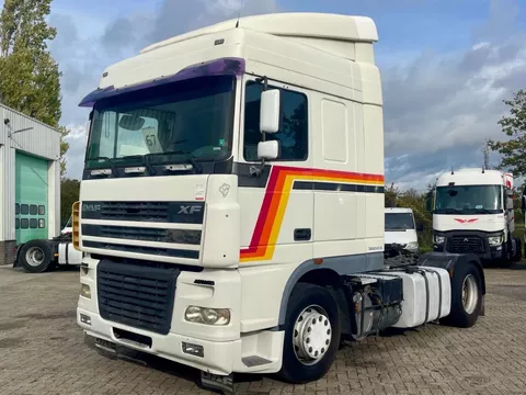 DAF 95.480 VERY CLEAN! EURO 4, PTO, HYDRAULIC, 2X FUEL TANK